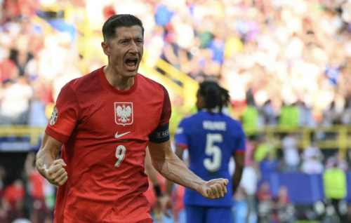 EURO 2024: Lewandowski ge Poland inn mubaaraaiy ninmaalee varugadha France athun point eh hoadhaigen
