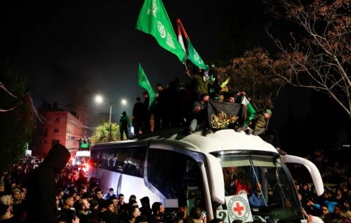Ehbasvumuge dhashun Palestine ge 90 raheenaku minivankoffi