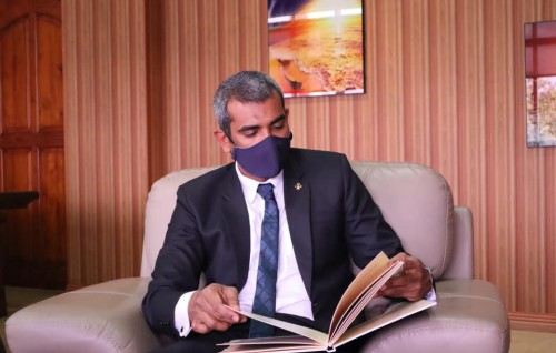 Treasury loan ge gothugai MNDF in dhookuri 2.8 million rufiyaa anburaa nulibi 8 aharu!