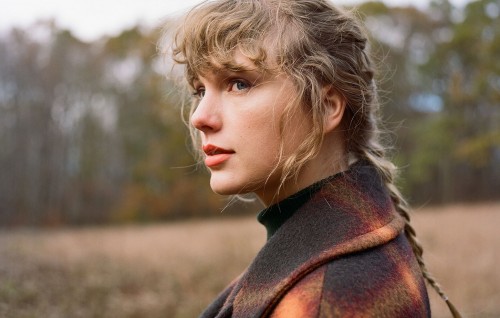 Taylor Swift debunks fan theories about a third surprise album