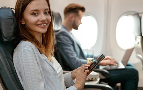 Singapore Airline in dhathurukuraa hurihaa dhathuruverinnah hiley Wifi