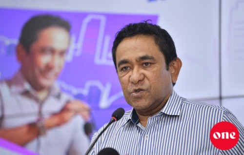 Jalugai onnevi iru ihulaastheri vee Naib Raees aai Adam Shareef adhi Thoriq: Yameen