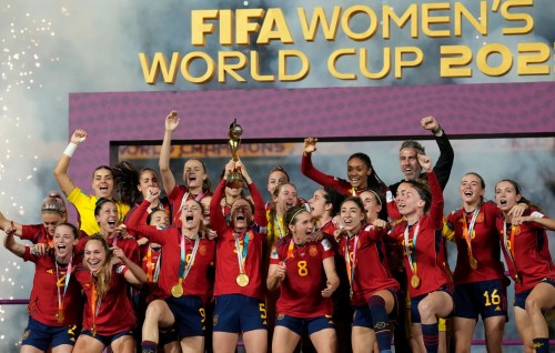 FIFA anhen world cup 2027 baavvan 3 bid eh