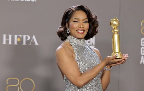 Angela Bassett makes Marvel history with Golden Globe win for ‘Black Panther: Wakanda Forever’