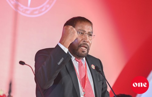 ONE Photo: JP ge gaumee jalsa ah husha'helhi garaarah bahus kurun