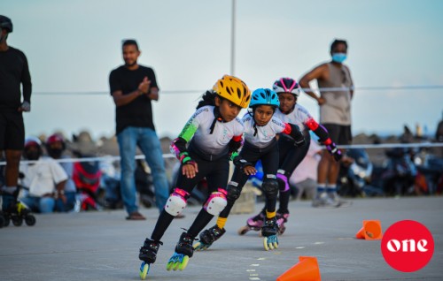 Roller skating championship ge feshun kaamiyaabu