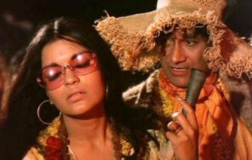 iPhone13 Launch kurumaai ishthihaaruga ''Dum Maro Dum'' raagu, Zeenath Aman huree ufalun!
