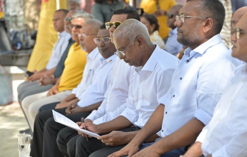 Gulhi bin hikkumuge amalee massakaiy anna Septembergai fesheyne: Raees