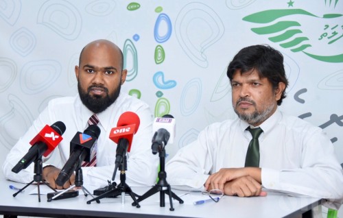 Uthema report akee islam dheenuge hukum thakah furassaaravaa gothah oiyy reporteh, fiyavalhu alhaa!: Adhaalath