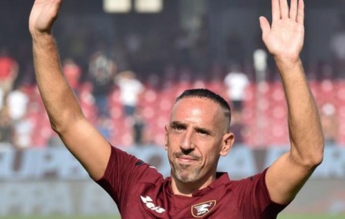 Umurun 38 aharugai Ribery ithuru club akah