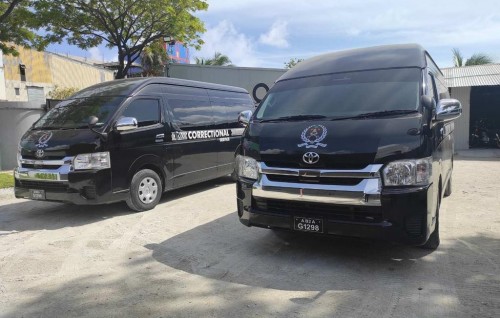 India in hadhiyaa kuri 4 vehicle corrections aa havaalu kohfi
