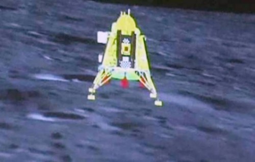 India ge ''Chandrayaan-3'' kaamiyaabu kamaaeku han'dhuge dhekunu thandi ah thiri kohffi