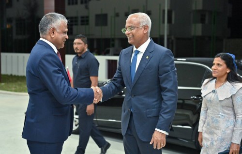 Bond gaanoonu uvaalai student loan maafu kohdheyn MDP ge manifesto gai himanaifi