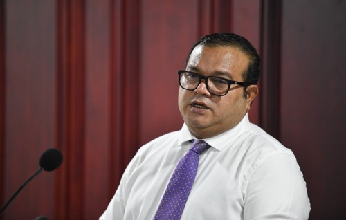Inquiry ah hoadhan beynunvaa hurihaa mauloomaatheh hoadhaanan: Aslam