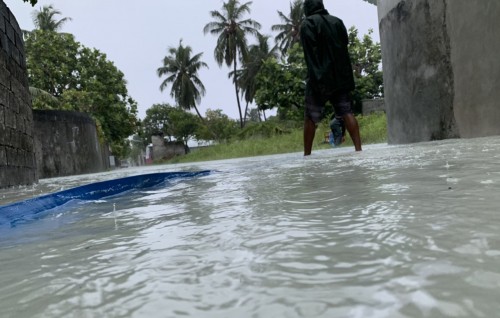 Floods in G. dh Thinadhoo: about 50 homes sustained damages