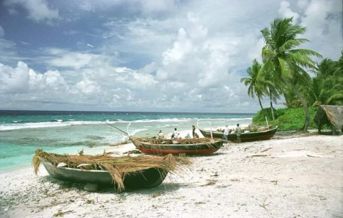 Fuvahmulaku dhareenneyve, Fuvahmulah dhaskuraasheve! Maazeege therein Fuvahmulakuge vadhumasverikamaai dhaonibanun 3