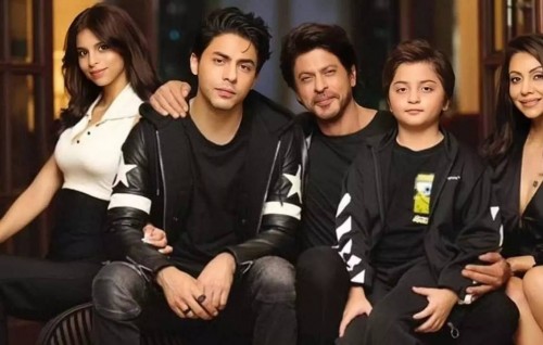 Aryan aai Suhana kureen heekuranee dhuniyeyge enmenves TV gai act kuraa kamah: Shah