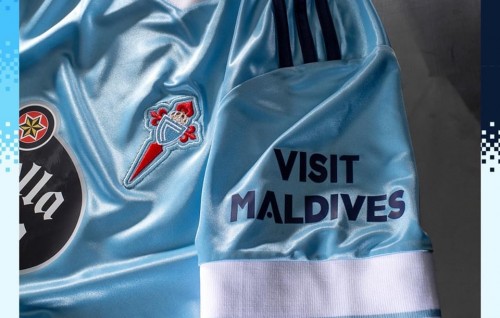Celta Vigo jersey gai Visit Maldives Logo ge badhalugai bodukoh Visit Maldives jahaifi