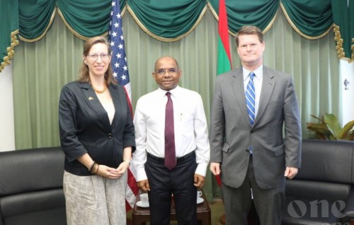 Discussions held on strengthening existing ties between US and the Maldives