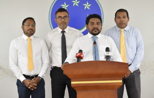 Majilis memberun ithuru nuvaane goiy hedhumakee MDP ge visnumeh: Mauroof