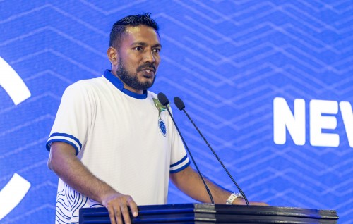 Mubeen ge vaudheh: New furathama division ah gengos, supporter in hevvailadheynan