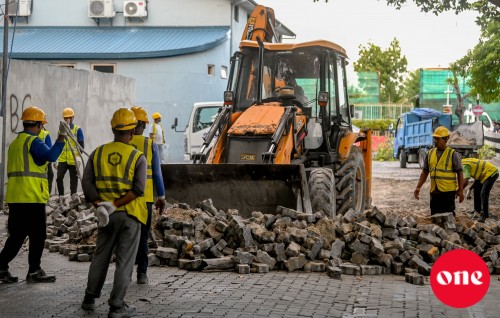 Male ge magutha hadhan bodu project eh, ethah 100 million dollar haradhuvaane!