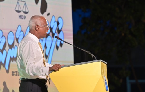 Kudahuvadhoo ah Raees ge vaudhuthakeh: Sports Complex akaai Islaamee marukazeh hadhaidheynan!