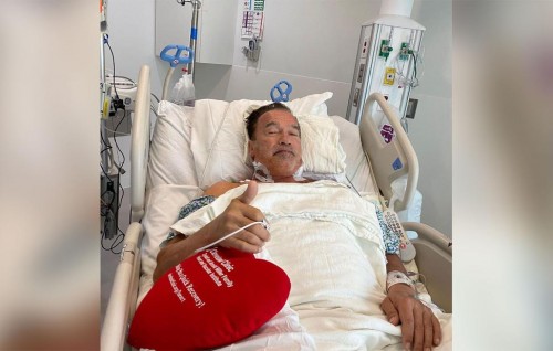 Arnold hithuge surgery eh hadhaifi, haalu rangalhu