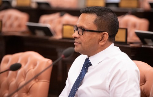 Majilis adhadhu hadhan vee 52 ah, council member inge adhadhu ves madhu kuran jehey: Naazim