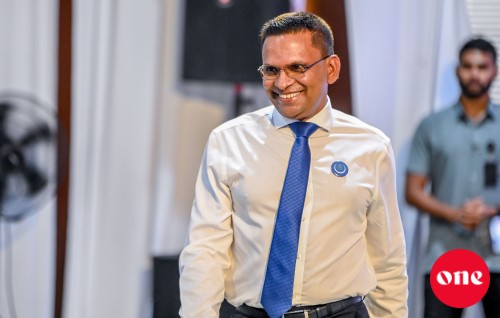 MNP ge riyaasee ticket Nazim aa havaalu kurun May 5 gai