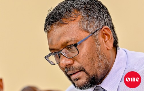 Raees Nasheed kithanme beynunfulhu viyas Barulamaaneeah Fayyaz ge othee NO!
