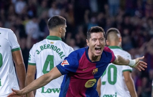 Lewandowski ge goal aaeku Barca ge molhuvumuge silsilaa kuriyah