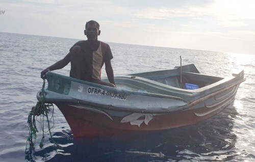 Dingy ehgai bidheysee aku oyaa dhanikoh salaamaiy kohfi
