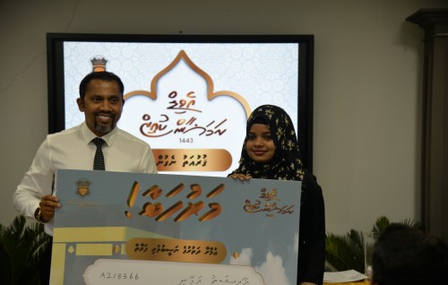 ''Avid Ramalaan quiz 1443'' kaamiyaabu kuri faraatha Umrah dhathuruge liyun havaalu kohfi