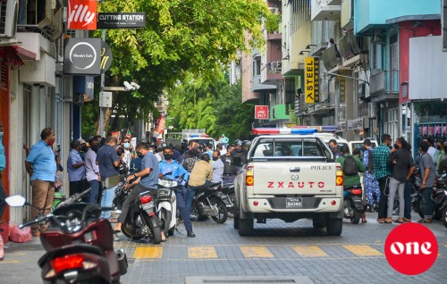 Male' ge saloon ehge therein dhivehsakaai dhe bidheyseen hayyaru kohffi