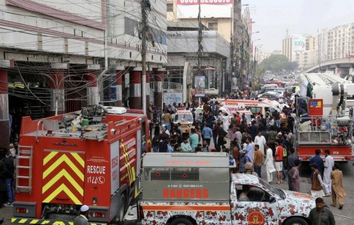 Pakistan ge mall ehgai roave 10 meehun maruvejje