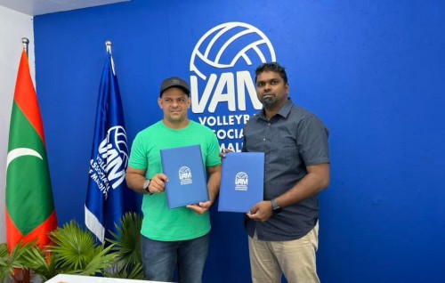Raajjey ge beach volley team ah Brazil ge fenvaru rangalhu, kaamiyaabu coach eh