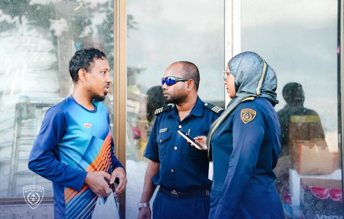 Local Market sarahadhugai Immigration ge bodu operation eh, 23 bidheysee aku athulaigenfi