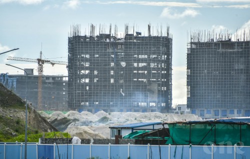 Huddha nunagai bimun fen nagai hindhaa nama dhuvaalakah 40,000 Rufiyaa inn joorimaanaa kuraane