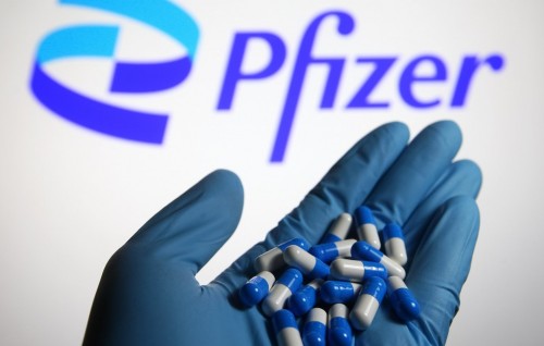 Covid: Pfizer says antiviral pill 89% effective in high-risk cases