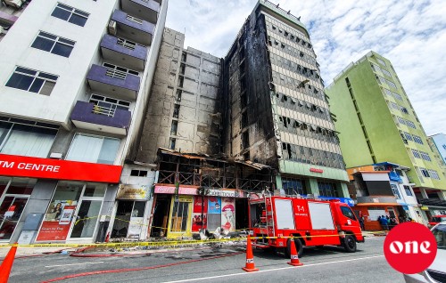 Tiolo cafe gai hingi alifaanuge haadhisaa aa gulhey gothun Sifainaai fuluhunaa bahdhalu kuraa committee sirru koffi