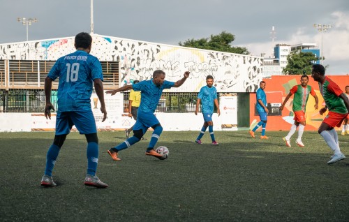 Veterans league: Hurriyyaa aa evvarukoh, Police in quarter yageen koffi