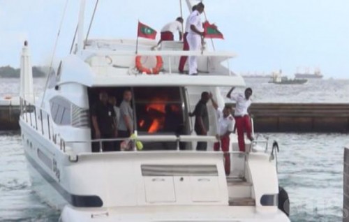 Right now, it is not Muaz who is speaking, the fire will therefore be invisible: Umar Naseer