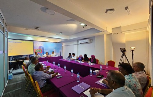 Yameen ge PNF uvaalanjehey: Falaah