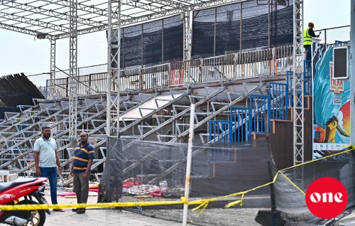 One photo: Surfing stadium ge masakkathah bridge platform roolhaalun