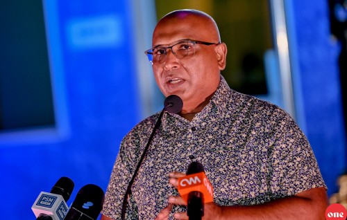 City Council aa dhekolhah HDC inn court ah hushahelhi massalaige aduehun aadheehtha dhuvahu