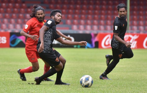 Ayaa ge goal aaeku Eagles aa evvarukoh, Da Grande 2 vana ah