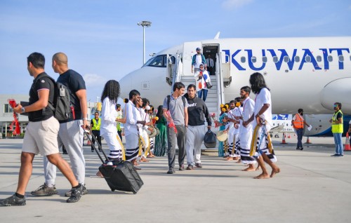 Airport tax aai fee thakah genai badhalah amalu kuran fashaifi