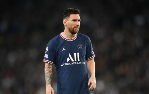 Messi himeneyhen PSG ge 4 kulhuntheriyaku covid ah positive vejje