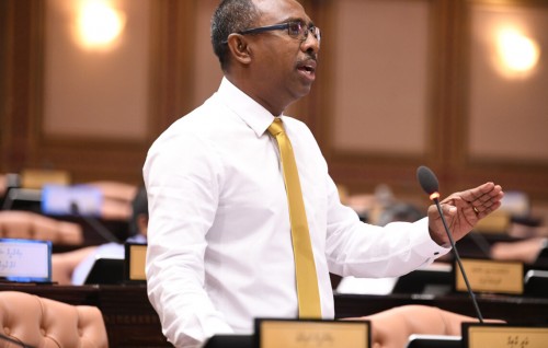 Fandiyaaruna nufoozu foaruvaathee Azim ge massala Supreme Court ah hushahelhumuge massakai fashaifin: Idhikolhu